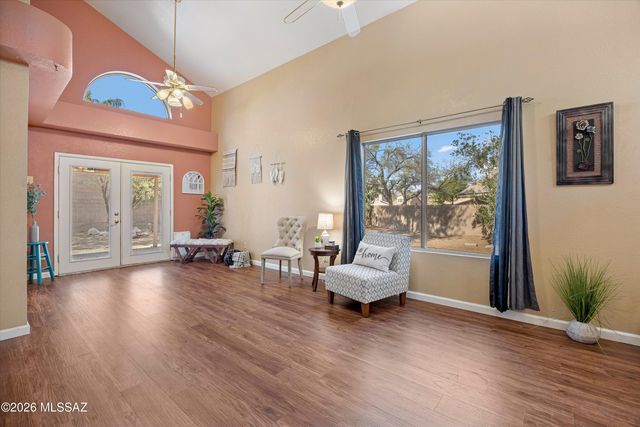 2565 W Brogan Street, Tucson, AZ 85745