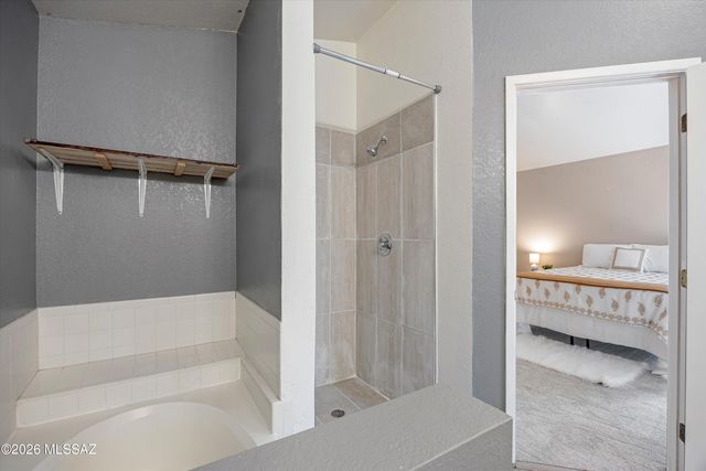 2565 W Brogan Street, Tucson, AZ 85745