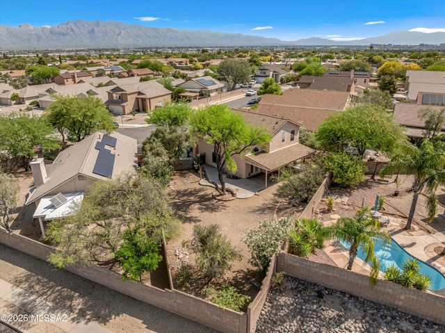 2565 W Brogan Street, Tucson, AZ 85745