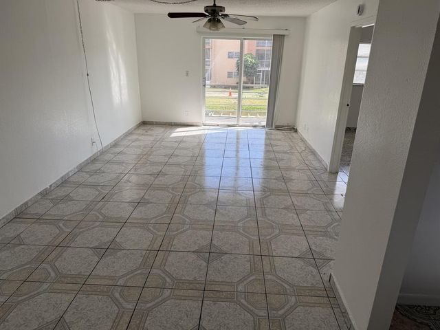 4101 NW 26TH Street 260, Lauderhill, FL 33313