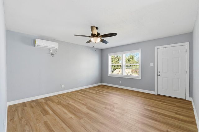 1415 Ball, Galveston, TX 77550