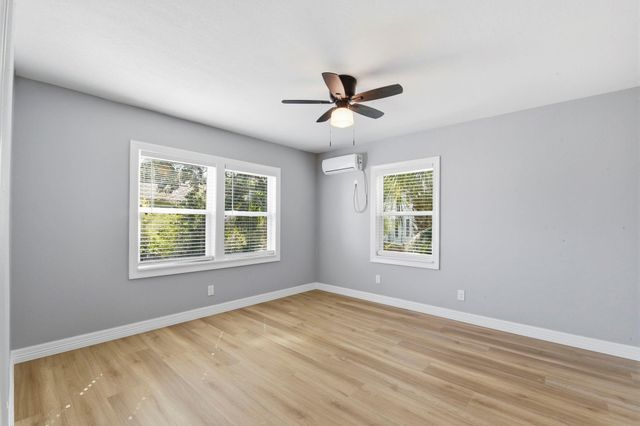 1415 Ball, Galveston, TX 77550