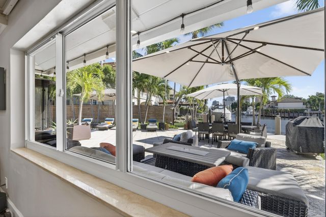 2460 Bayview Drive, Fort Lauderdale, FL 33305