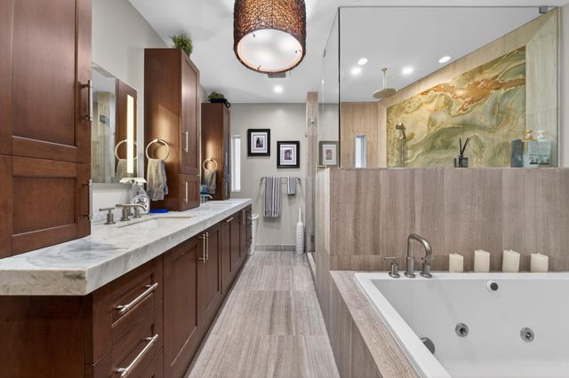 2460 Bayview Drive, Fort Lauderdale, FL 33305