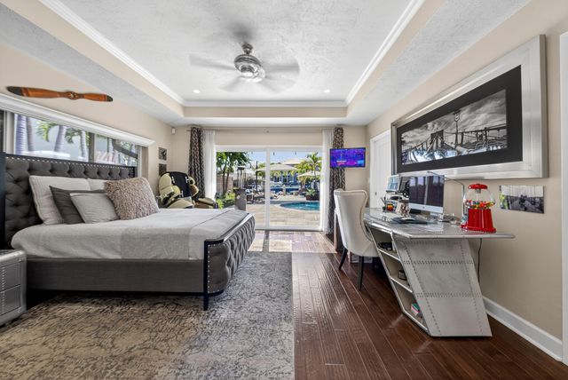 2460 Bayview Drive, Fort Lauderdale, FL 33305