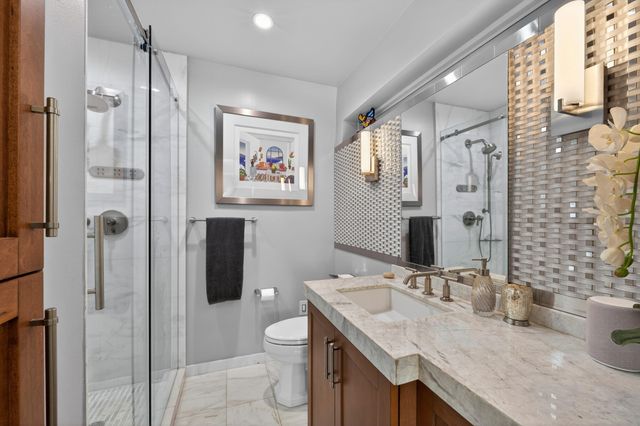 2460 Bayview Drive, Fort Lauderdale, FL 33305