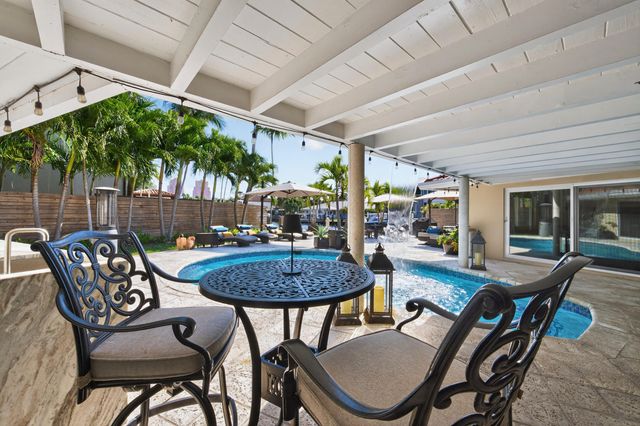 2460 Bayview Drive, Fort Lauderdale, FL 33305