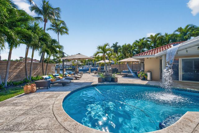 2460 Bayview Drive, Fort Lauderdale, FL 33305