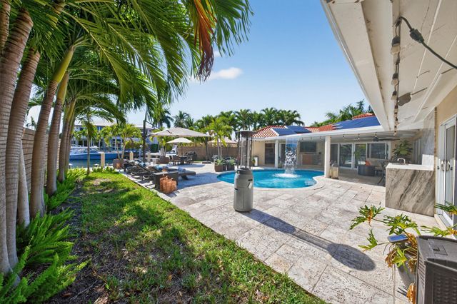 2460 Bayview Drive, Fort Lauderdale, FL 33305