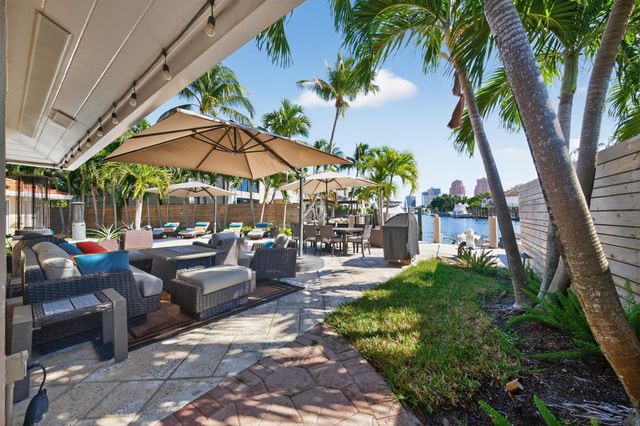 2460 Bayview Drive, Fort Lauderdale, FL 33305