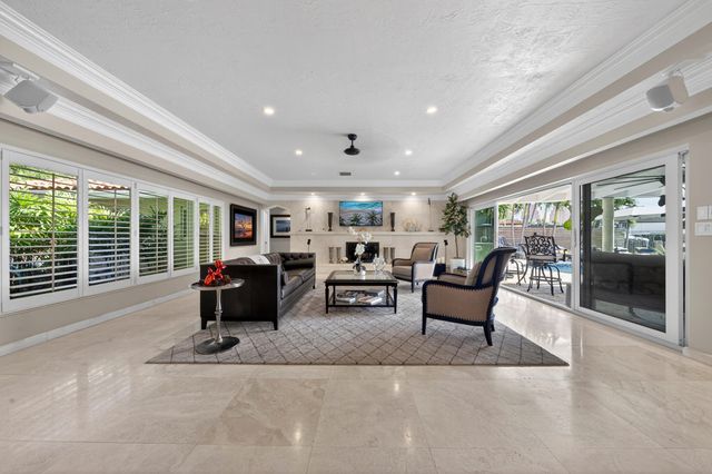 2460 Bayview Drive, Fort Lauderdale, FL 33305