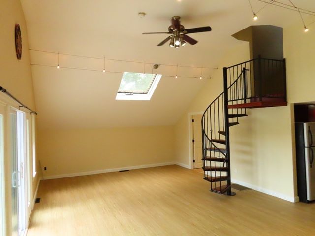 13 Spring St A, Salisbury, MA 01952