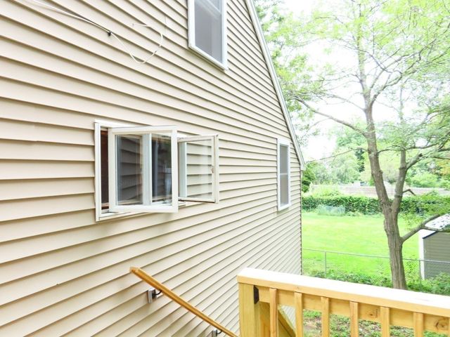 13 Spring St A, Salisbury, MA 01952