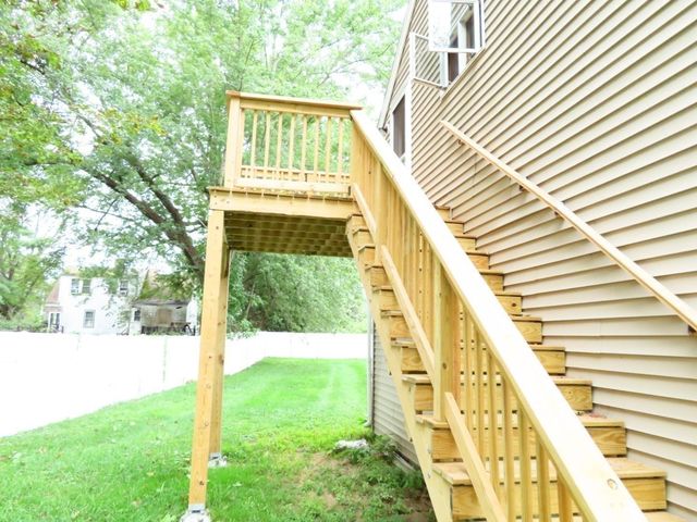 13 Spring St A, Salisbury, MA 01952