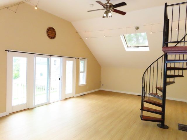 13 Spring St A, Salisbury, MA 01952