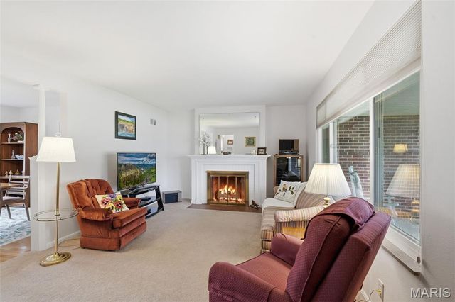 9368 Parkside Drive, St Louis, MO 63144