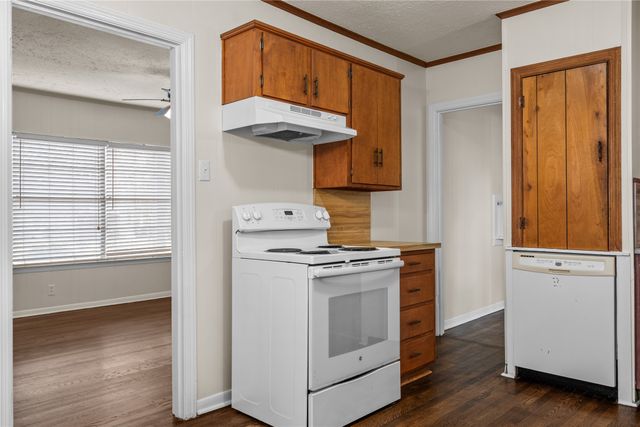 2223 Fowler Drive, Denton, TX 76209