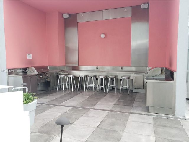 2000 Metropica Way 1607, Sunrise, FL 33323