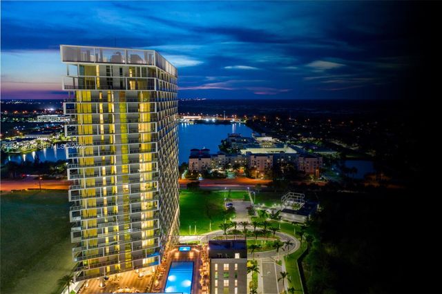 2000 Metropica Way 1607, Sunrise, FL 33323