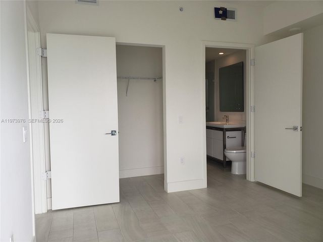 2000 Metropica Way 1607, Sunrise, FL 33323