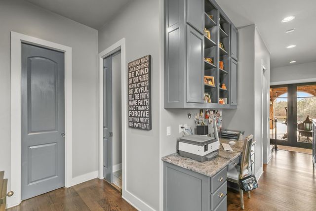 11784 S Us Highway 231, Pinckard, AL 36350