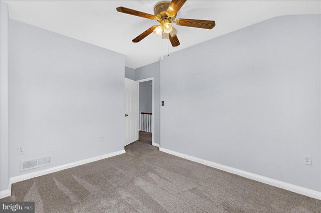 1949 HOLBORN RD, Dundalk, MD 21222