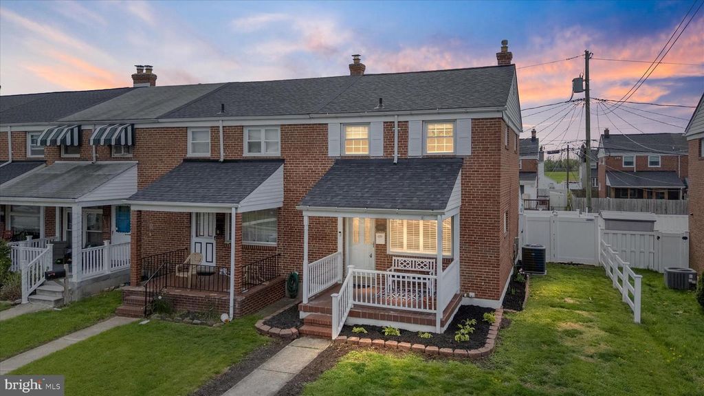 1949 HOLBORN RD, Dundalk, MD 21222