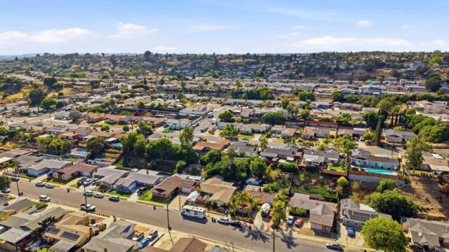 1808 El Prado Avenue, Lemon Grove, CA 91945