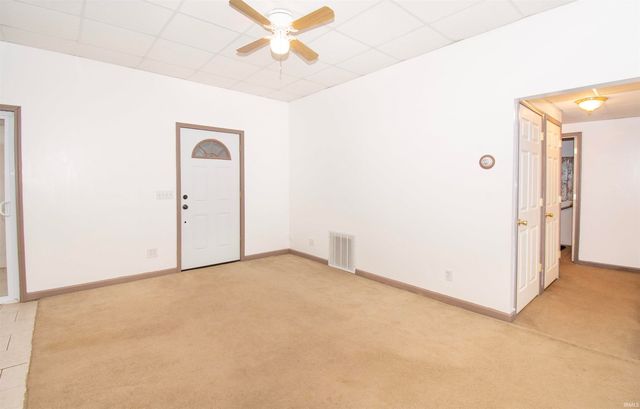 523 S Oak Street, Kendallville, IN 46755