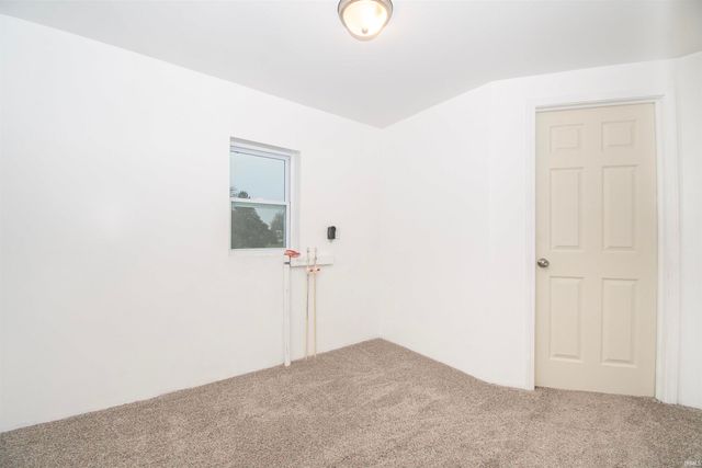 523 S Oak Street, Kendallville, IN 46755