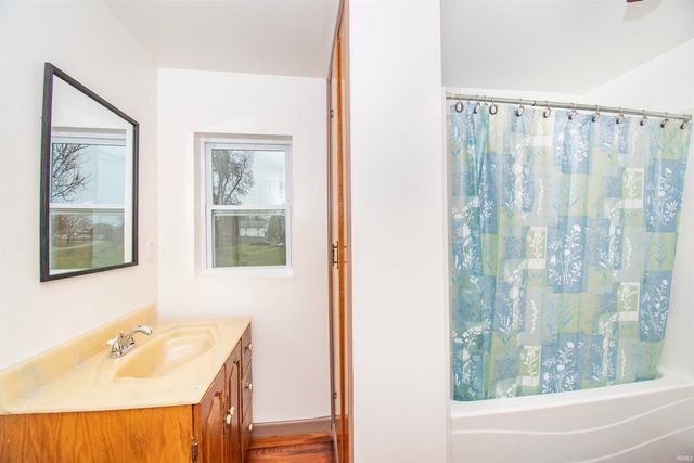 523 S Oak Street, Kendallville, IN 46755