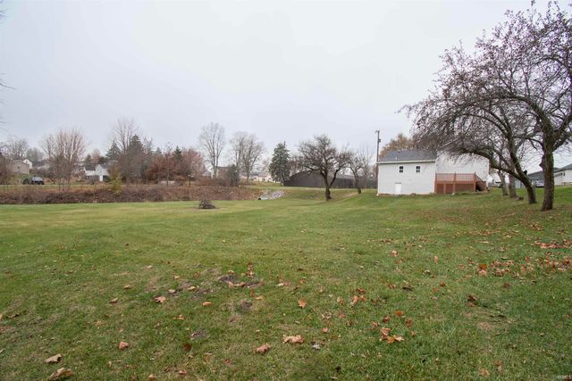 523 S Oak Street, Kendallville, IN 46755