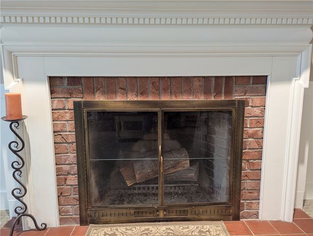 105 Woodland Avenue, Ridgeway, NY 14103