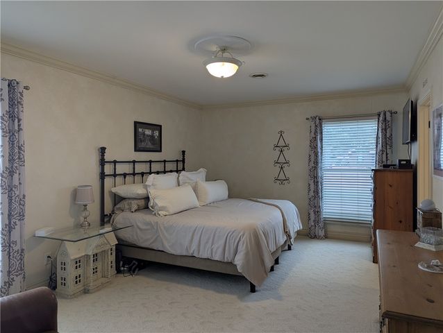 105 Woodland Avenue, Ridgeway, NY 14103