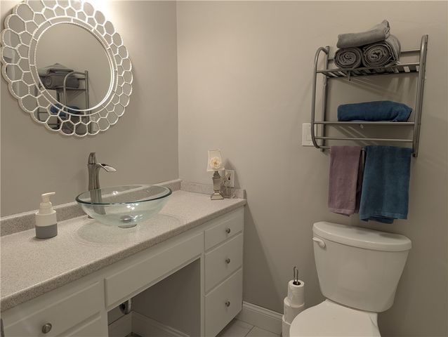 105 Woodland Avenue, Ridgeway, NY 14103