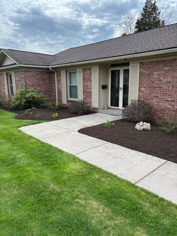 105 Woodland Avenue, Ridgeway, NY 14103