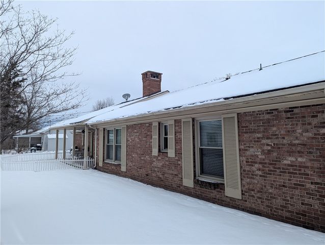 105 Woodland Avenue, Ridgeway, NY 14103