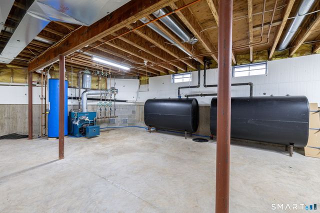 69 Elizabeth Drive, Southington, CT 06489