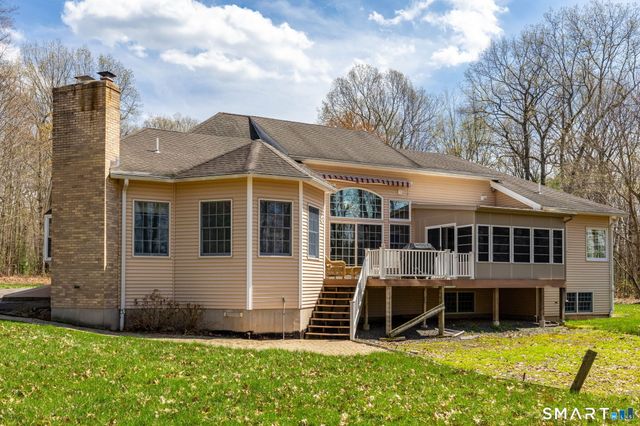 69 Elizabeth Drive, Southington, CT 06489