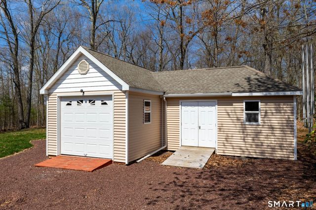 69 Elizabeth Drive, Southington, CT 06489