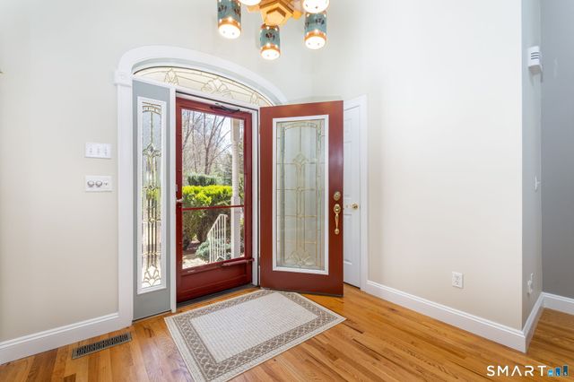 69 Elizabeth Drive, Southington, CT 06489