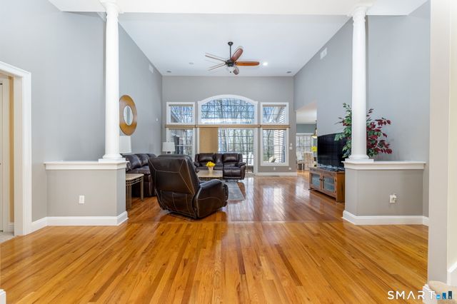 69 Elizabeth Drive, Southington, CT 06489