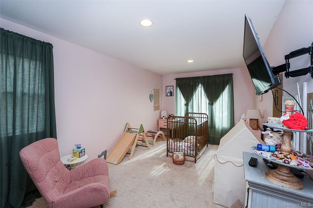 83 Lexington Avenue, Westbury, NY 11590