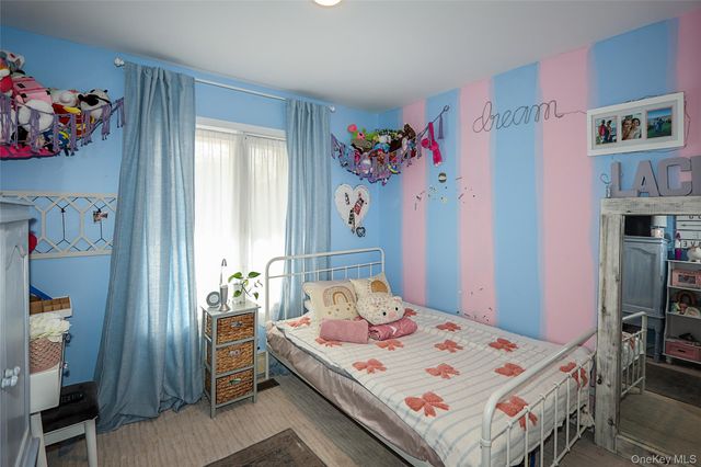 83 Lexington Avenue, Westbury, NY 11590