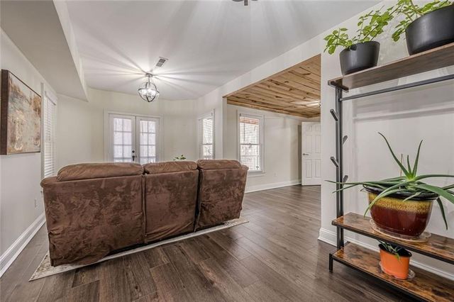 6232 Benbrooke Drive NW, Acworth, GA 30101