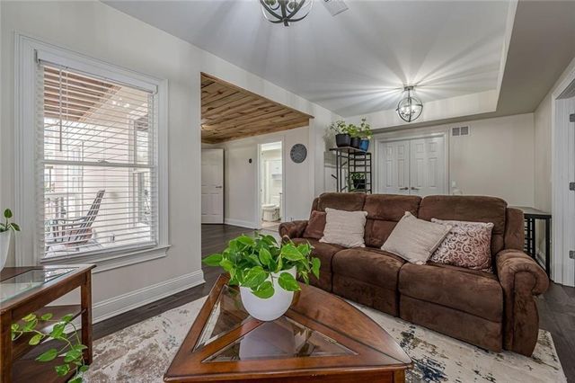 6232 Benbrooke Drive NW, Acworth, GA 30101