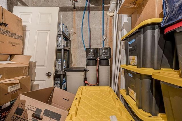 6232 Benbrooke Drive NW, Acworth, GA 30101