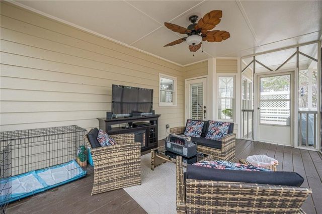 6232 Benbrooke Drive NW, Acworth, GA 30101