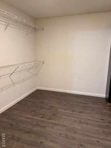 9 Hyde Park Road, Fairview Heights, IL 62208