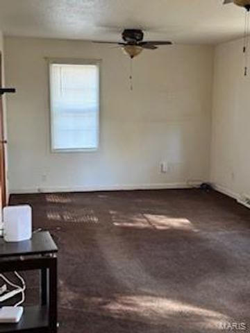 9 Hyde Park Road, Fairview Heights, IL 62208